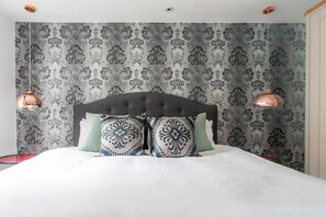 3 bedrooms, iron/ironing board