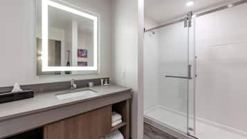 Suite, 1 King Bed, Non Smoking (Pet-Friendly) | Desk, laptop workspace, iron/ironing board, free WiFi