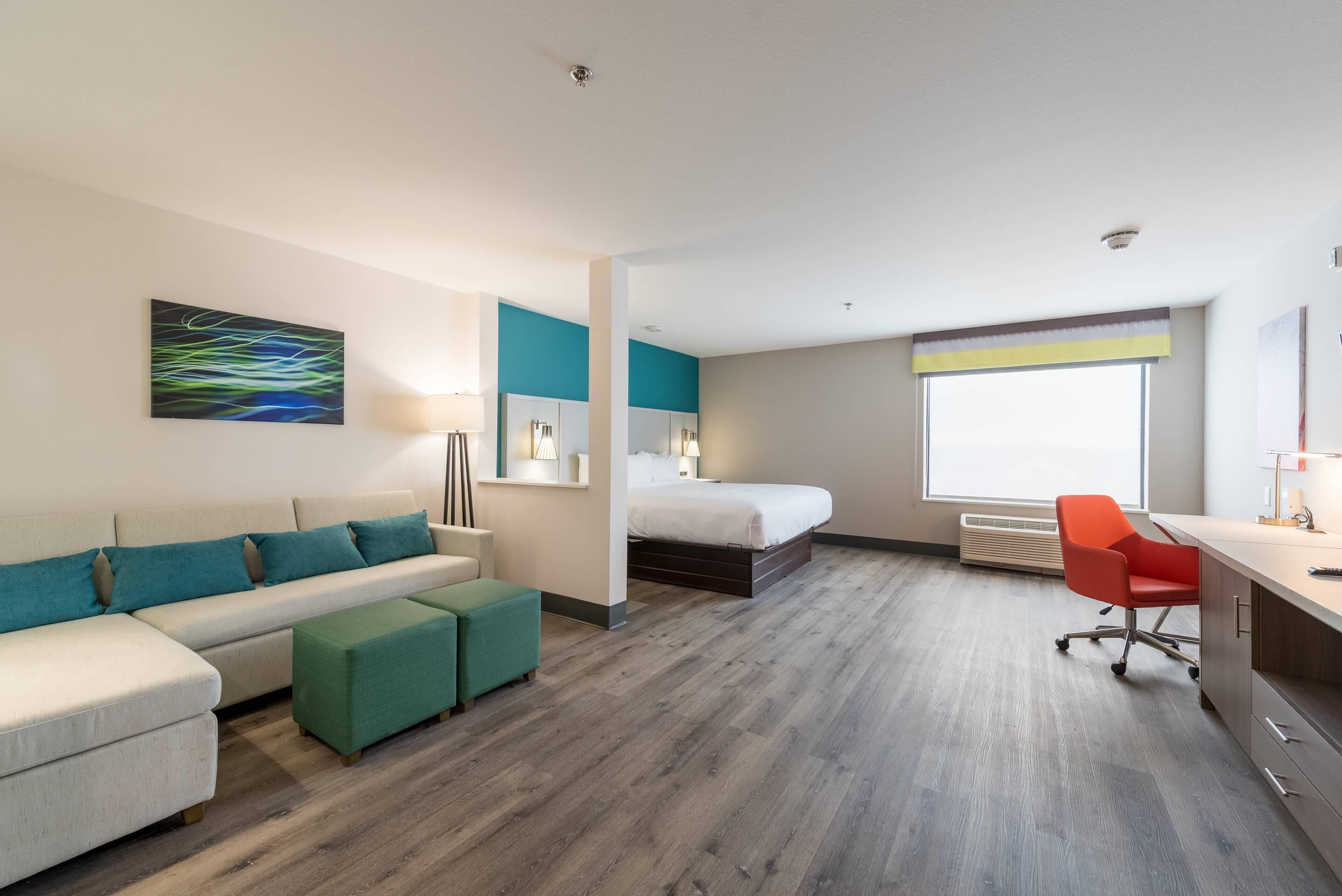 Suite, 1 cama King size, para no fumadores (Upgrade) | Escritorio y espacio para trabajar con laptop 