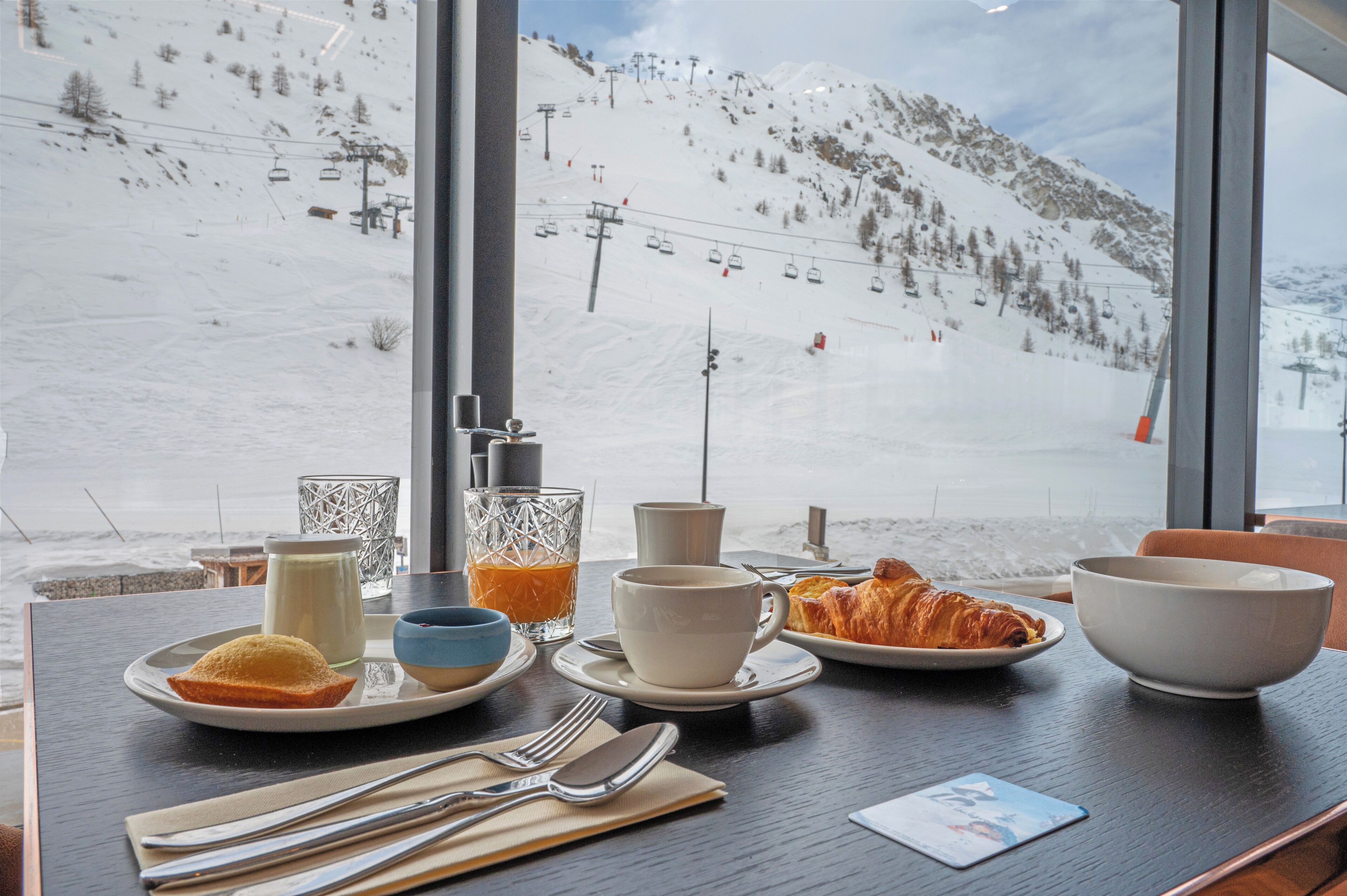 Komplett frokost er inkludert hver dag