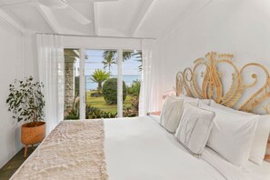 2 chambres, bureau, fer et planche à repasser, accès au Wi-Fi (inclus)