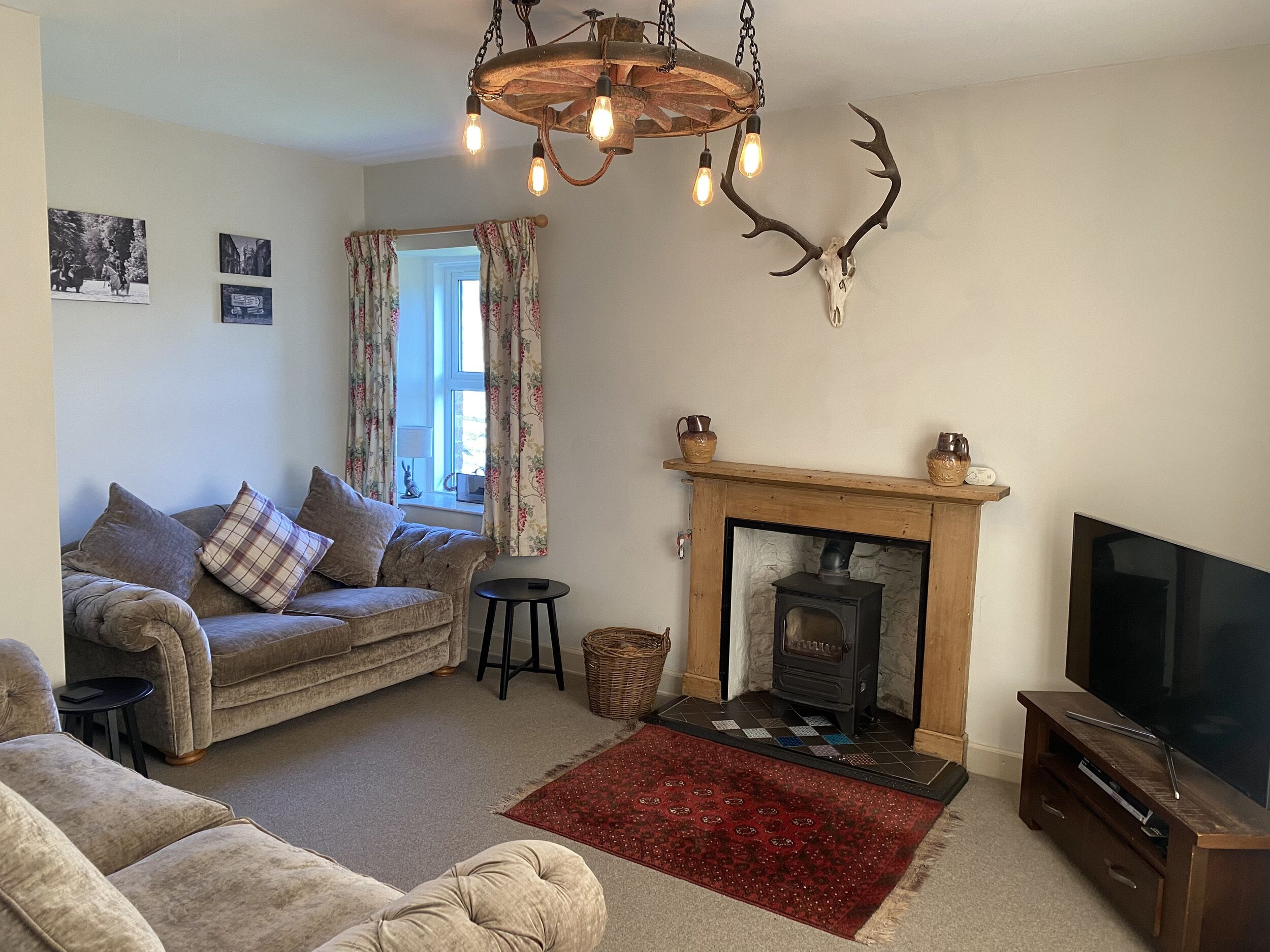 Cottage | Living area