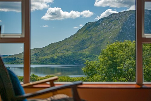 Cottage 390 - Maam - sleeps 8 guests  in 4 bedrooms