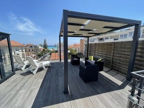 Terrace/patio - Apartment in Villa Jacaranda - Roquebrune Cap Martin, Alpes Maritimes (Roccabruna sul Capo Martino)