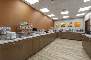 Gratis morgenmadsbuffet hver dag