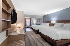 1 bedroom, pillowtop beds, desk, blackout drapes