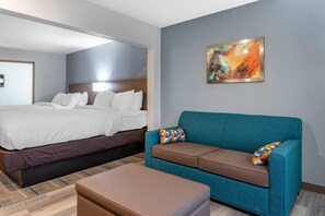 Pillowtop-bedden, een bureau, verduisterende gordijnen