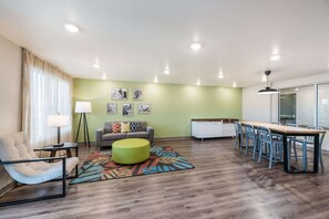 Lobby - Woodspring Suites Tucson South (Tucson)