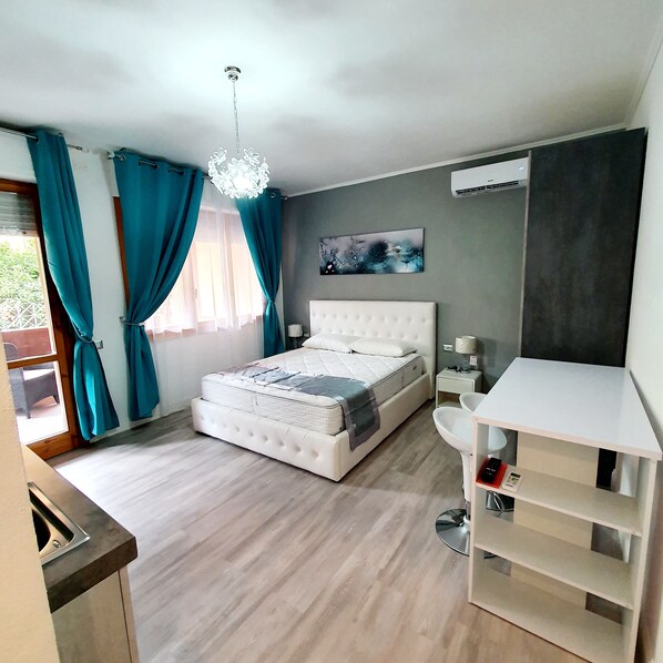 1 Schlafzimmer, Zimmersafe, kostenloses WLAN, Bettwäsche