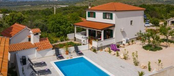 Unique Villa Sunshine