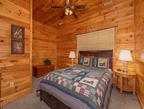 5 Schlafzimmer, Bügeleisen/Bügelbrett, Bettwäsche