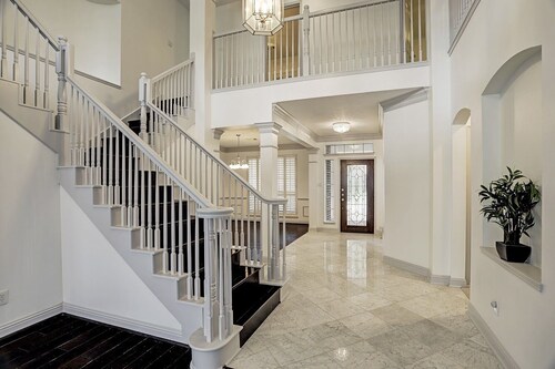 Cinco Ranch Katy Texas, upscale living