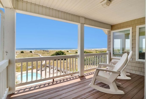 Holden Dreams by Brunswick Vacation Rentals