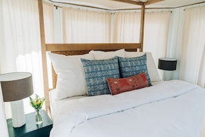 2 bedrooms