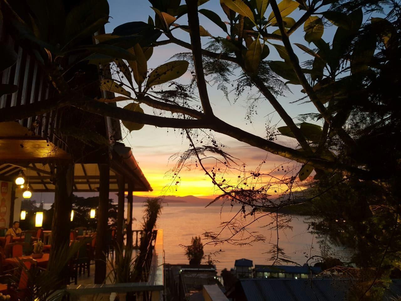 Tempat makan outdoor