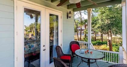 Hatch Life in Steinhatchee Landing
