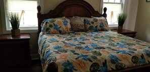 4 bedrooms, bed sheets