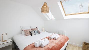 1 slaapkamer, een strijkplank/strijkijzer, wifi, beddengoed