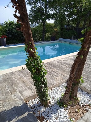 A heated pool - Location Gite en bois Monteils 6 personnes (Monteils)