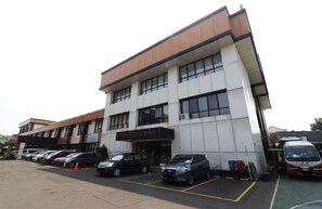 Exterior - Wisma Konservasi by Zuzu (Jakarta)