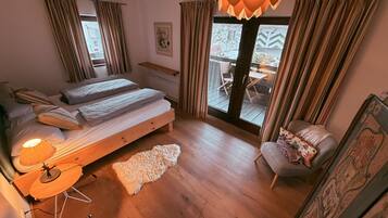 3 bedrooms, free WiFi, bed sheets