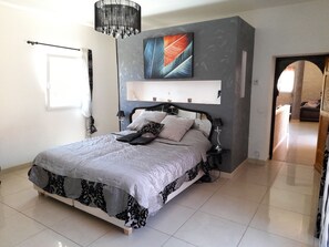 5 bedrooms, WiFi