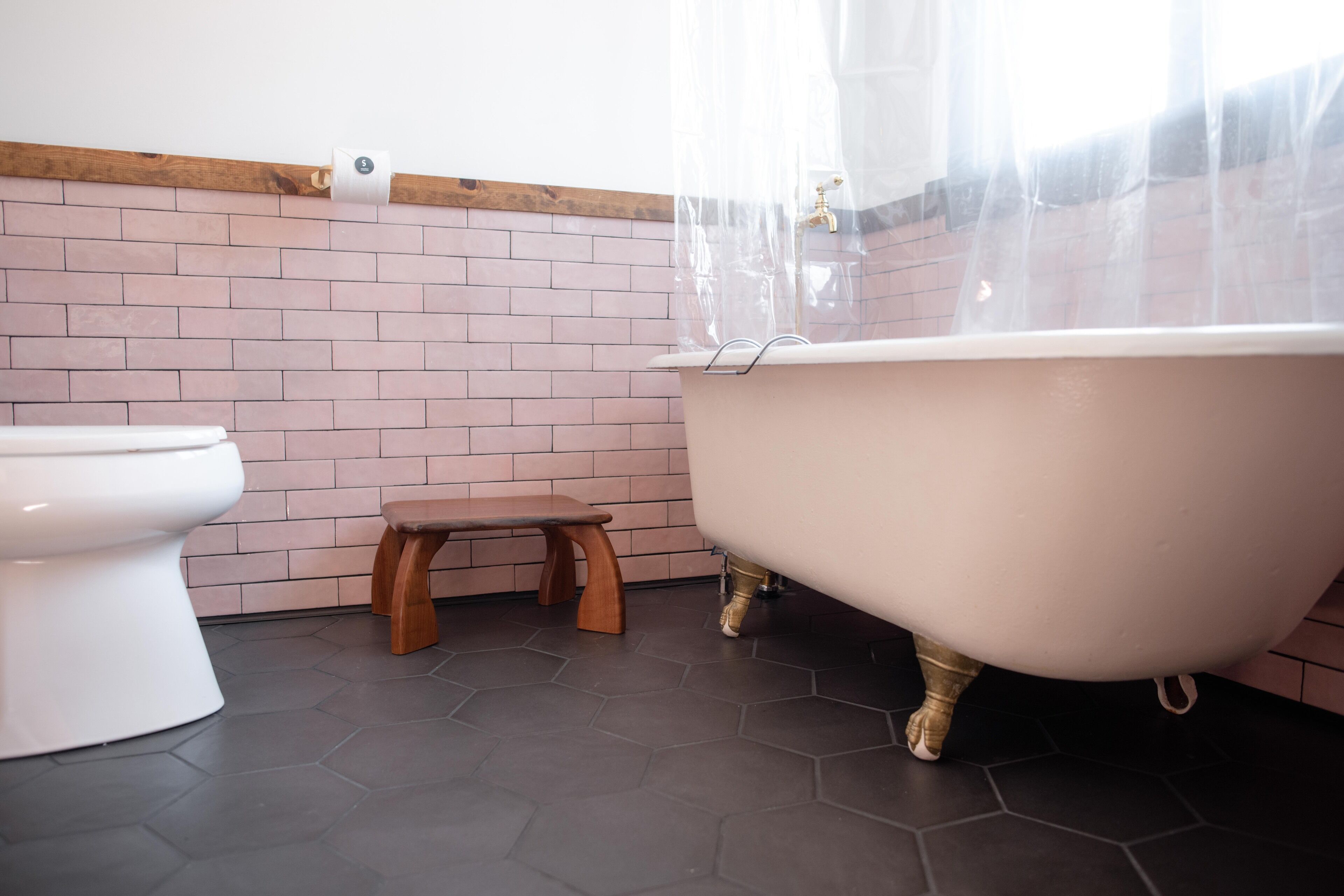 premium room | minibar, blackout curtains, free wifi, bed sheets