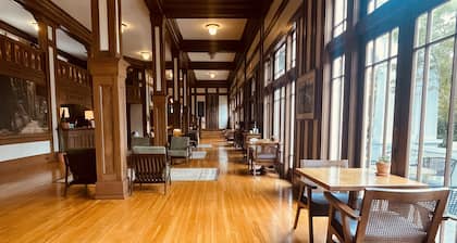 Scotia Lodge