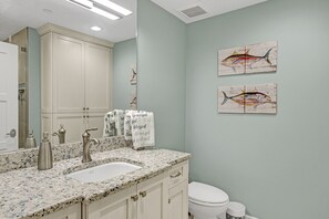 シャワー、レインフォールシャワー、ヘアドライヤー、タオル