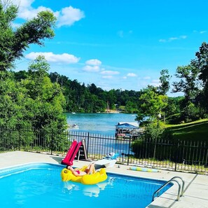 Outdoor pool - Lake house with private pool. (Hickory)