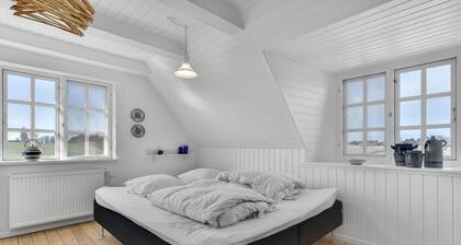 Gorgeous home in Tranekær with WiFi
