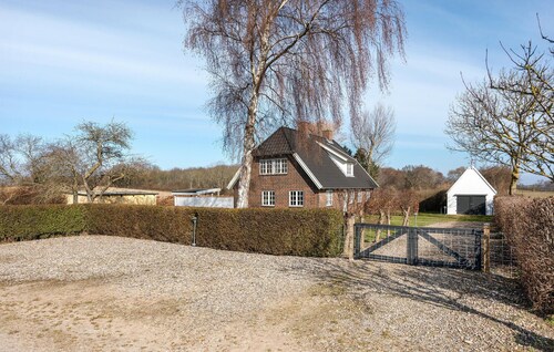 Gorgeous home in Tranekær with WiFi