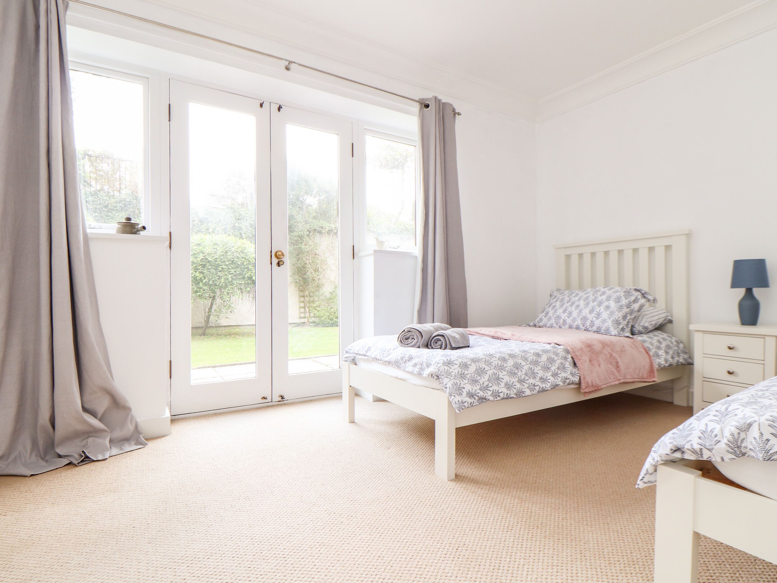 Cottage | 2 bedrooms, individually decorated, individually furnished, free WiFi