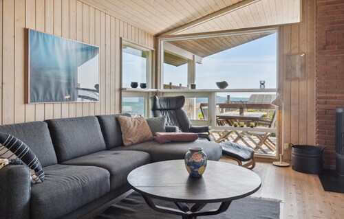 Nice home in Børkop with house sea view
