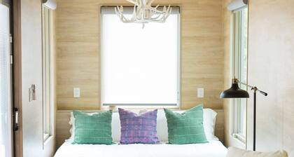 Dragonfly Cabin at Wahwahtaysee Resort on the San Marcos River