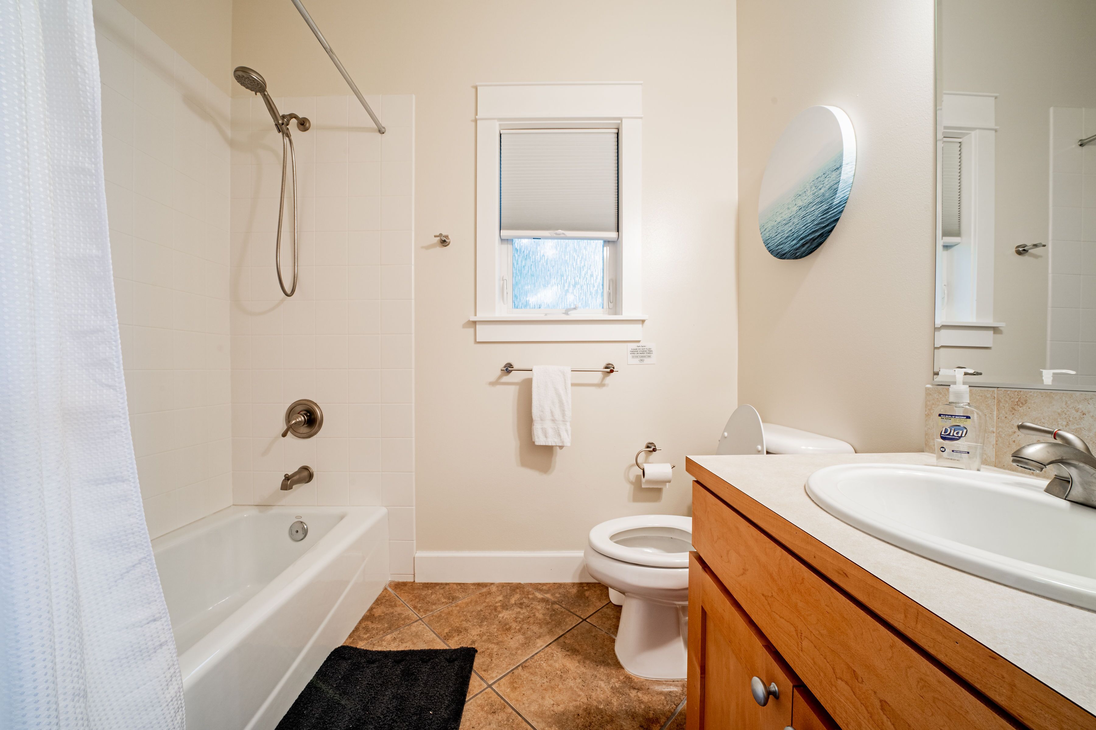 full bathroom upstairs