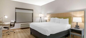 Country Inn & Suites by Radisson, Columbia, MO