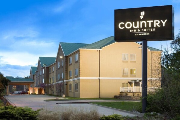 Exterior - Country Inn & Suites by Radisson, Columbia, MO (Columbia)