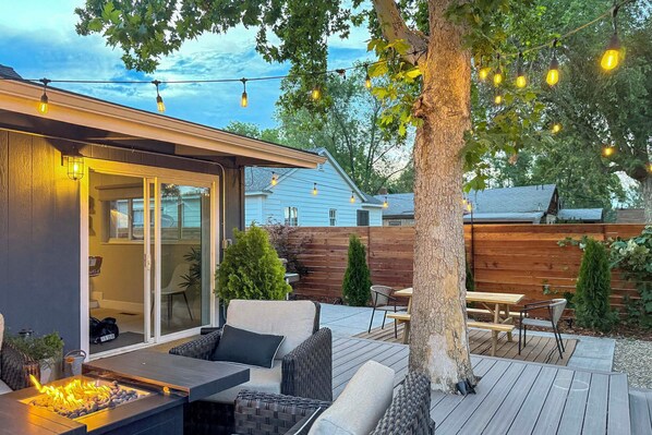 Outdoor dining - Hot Tub, Fire Pit: Midtown Reno Oasis! (Reno)