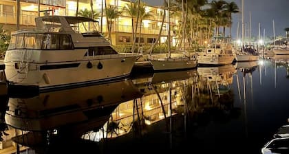 ARE YOU READY TO SPEND YOUR BEST HOLIDAYS AT SEA ???