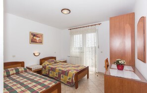 2 bedrooms, bed sheets - 2 bedroom cozy apartment in Pula (Pula)