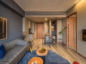 Living area - Oxford Golf and Country Club (Pune)