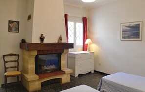 3 chambres, lit parapluie, Wi-Fi gratuit, draps fournis