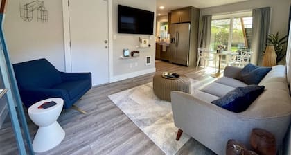 Alberta Arts Private Apartment!