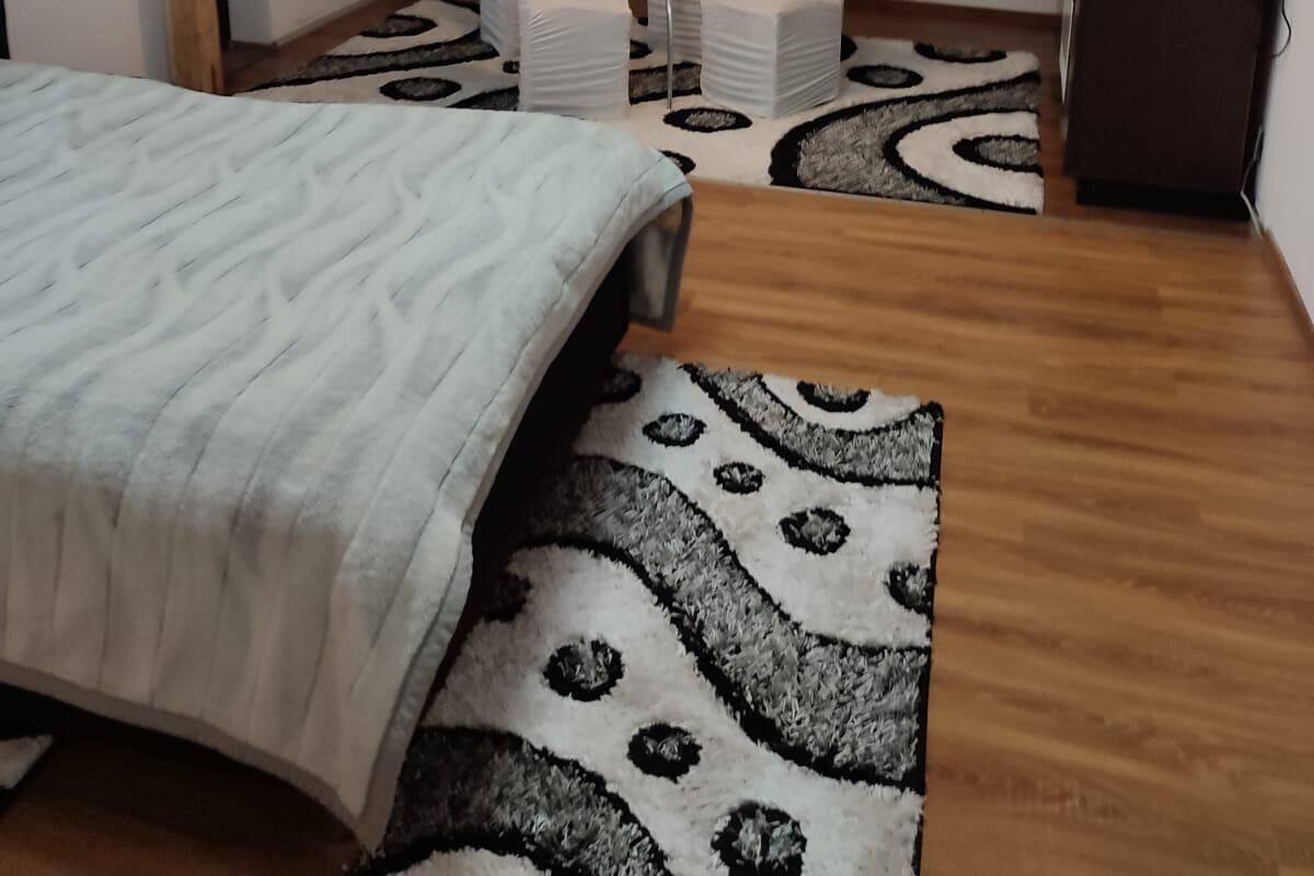 2 عدّة غرف نوم وستائر تعتيم ومكواة/لوح كي وواي فاي مجانًا