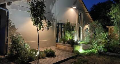 023 - Villa en duplex avec piscine en plein cĆur de la station de Soulac