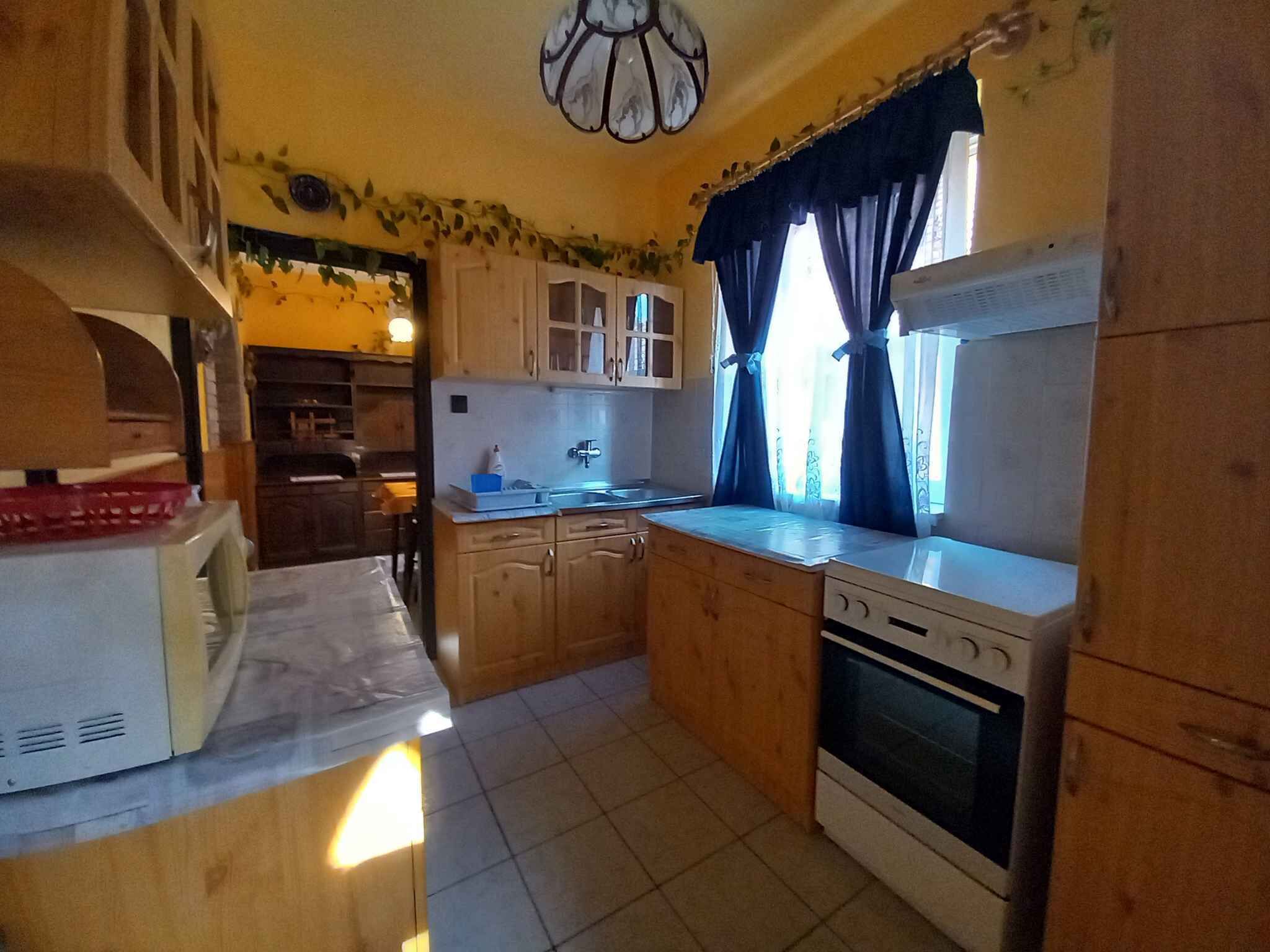 Microwave, stovetop, coffee/tea maker