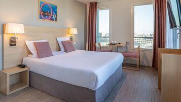 In-room safe, free WiFi