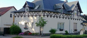 Appartement de vacances avec jardin dans l'ancienne boulangerie