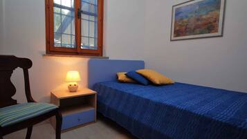 4 chambres, lit parapluie